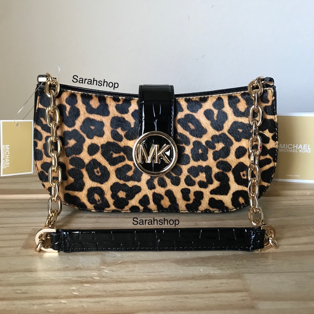 🌼Michael Kors Purse - Picture 15 of 15